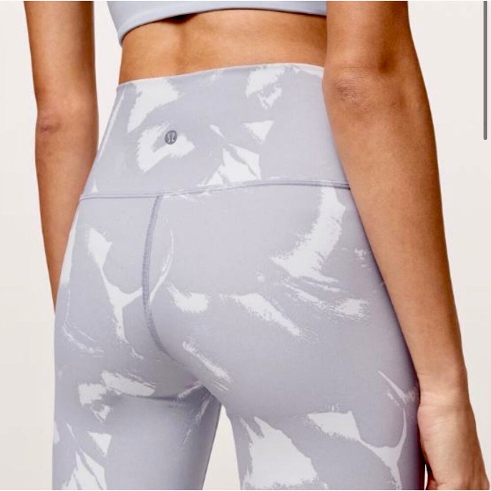 Lululemon Wunder Under Crop High Rise yoga pants leggings size 6 - Picture 7 of 7